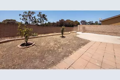  141 Rainier, Chula Vista, CA 91911 - Photo 22