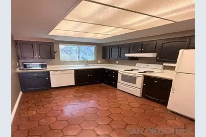  6575 Paseo Del Norte #Unit I, Carlsbad, CA 92011 - Photo 8