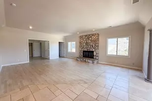 30181 Via Maria Elena, Bonsall, CA 92003 - Photo 12