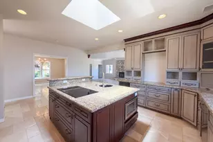 30181 Via Maria Elena, Bonsall, CA 92003 - Photo 10