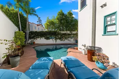  4642 E Talmadge Drive, San Diego, CA 92116 - Photo 32
