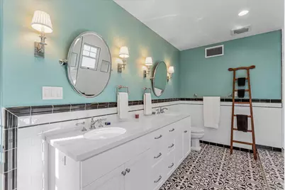  4642 E Talmadge Drive, San Diego, CA 92116 - Photo 20