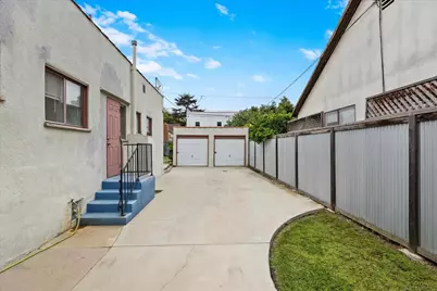  3562 Orange Ave, Long Beach, CA 90807 - Photo 2