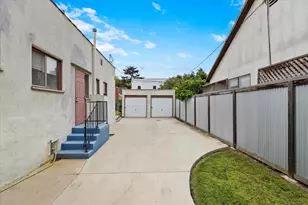 3562 Orange Ave, Long Beach, CA 90807 - Photo 2