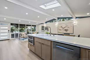 2204 Rosecrans, San Diego, CA 92106 - Photo 10
