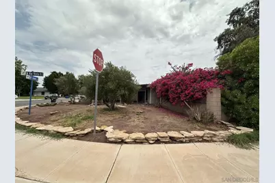  396 W Jones St, Brawley, CA 92227 - Photo 6