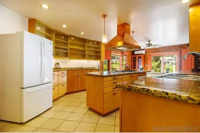  9707 Shadow Rd, La Mesa, CA 91941 - Photo 8