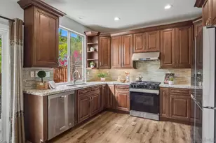 10857 Corte De Marin, San Diego, CA 92130 - Photo 12