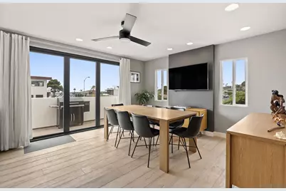  803 Wilbur Ave, San Diego, CA 92109 - Photo 14