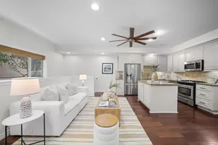 1927 Felspar, San Diego, CA 92109 - Photo 2