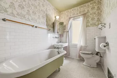  2561 S Albatross, San Diego, CA 92101 - Photo 10