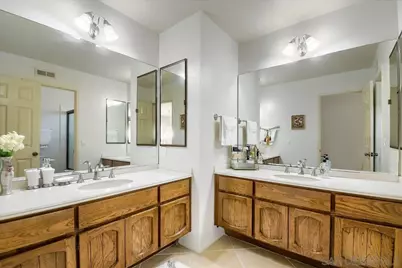  12550 Shropshire Ln, San Diego, CA 92128 - Photo 20