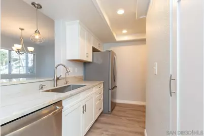  5064 Via Manos #B, Oceanside, CA 92057 - Photo 8
