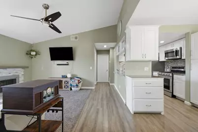  2055 Lakeridge #301, Chula Vista, CA 91913 - Photo 10