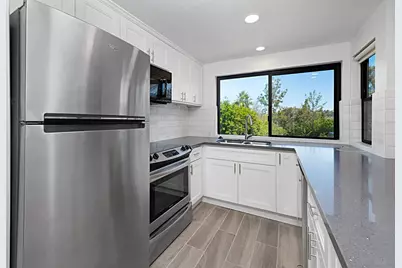  5125 Fontaine Street #105, Del Cerro, CA 92120 - Photo 10