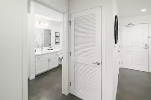 450 J, San Diego, CA 92101 - Photo 22