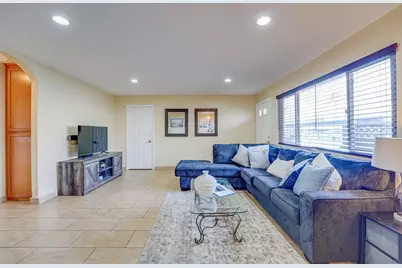  188 S Lincoln Ave. #3, El Cajon, CA 92020 - Photo 4