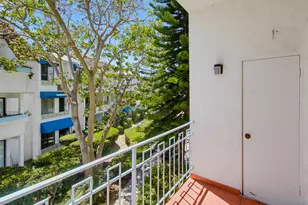 8310 Regents Rd, San Diego, CA 92122 - Photo 20