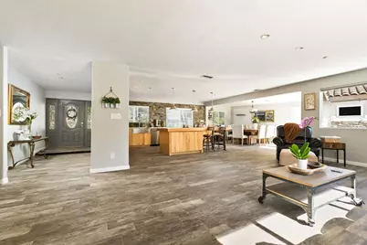  886 Singing Trails Drive, El Cajon, CA 92019 - Photo 4