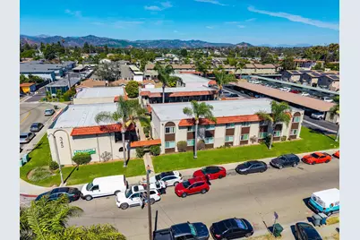  345 E Park Avenue, Escondido, CA 92025 - Photo 12