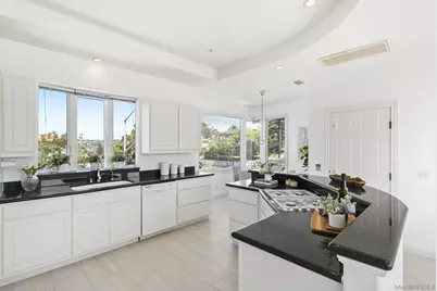  7802 Prospect Place, La Jolla, CA 92037 - Photo 20