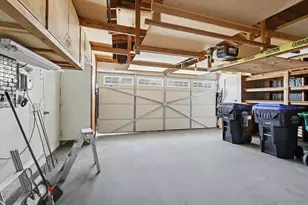 8223 Caminito Lacayo, La Jolla, CA 92037 - Photo 36