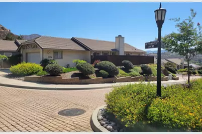  1285 Buttonwood Ct, El Cajon, CA 92019 - Photo 1