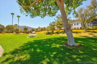  1285 Buttonwood Ct, El Cajon, CA 92019 - Photo 18