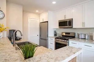6867 Bear River Row Unit, San Diego, CA 92139 - Photo 4