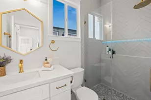 305 Pomona Ave, Coronado, CA 92118 - Photo 10