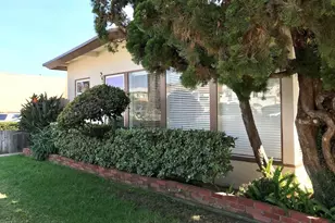 2127-2131 1/2 Felspar, San Diego, CA 92109 - Photo 2