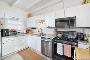 2127-2131 1/2 Felspar, San Diego, CA 92109 - Photo 8
