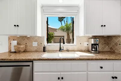  137 Via Coronado, Rancho Santa Fe, CA 92091 - Photo 12
