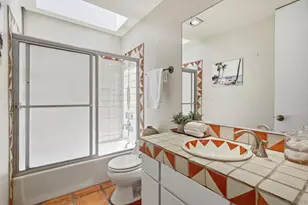 8354 Gilman Dr, La Jolla, CA 92037 - Photo 24