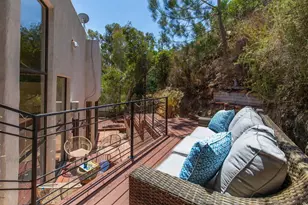 8354 Gilman Dr, La Jolla, CA 92037 - Photo 36