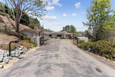  3006 Skycrest Drive, Fallbrook, CA 92028 - Photo 6