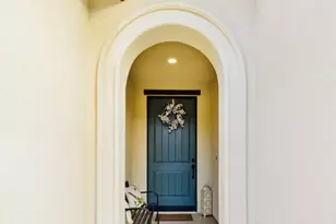 39158 Steeplechase Ln, Temecula, CA 92591 - Photo 2