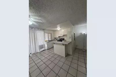  7835 Cowles Mtn #B10, San Diego, CA 92119 - Photo 2