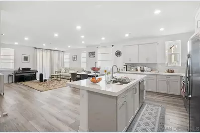  7962 Belluno, San Diego, CA 92126 - Photo 6