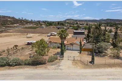  266 Woodmeadow Ln, Ramona, CA 92065 - Photo 2