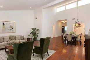 5629 Caminito Isla, La Jolla, CA 92037 - Photo 12