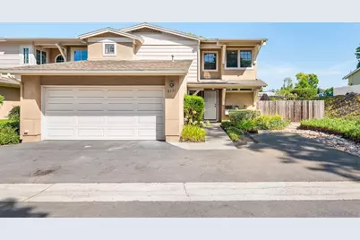  8395 Suntree Place, San Diego, CA 92119 - Photo 4