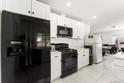  160 Cedar Street, El Cajon, CA 92021 - Photo 22