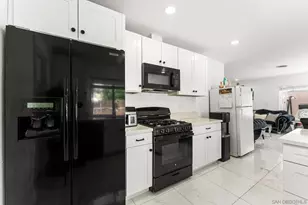 160 Cedar St, El Cajon, CA 92021 - Photo 22