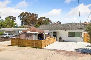 160 Cedar St, El Cajon, CA 92021 - Photo 2