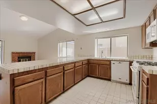 13430 Bavarian Dr, San Diego, CA 92129 - Photo 10