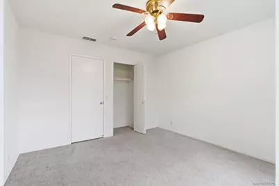  236 Diamond Way #Unit 250, Vista, CA 92083 - Photo 32