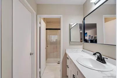  345 N Melrose Dr #H, Vista, CA 92083 - Photo 18