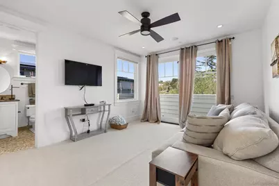  6324 La Pintura Dr, La Jolla, CA 92037 - Photo 24