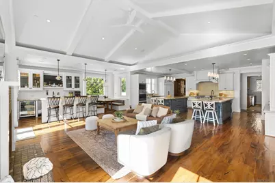  6324 La Pintura Dr, La Jolla, CA 92037 - Photo 6